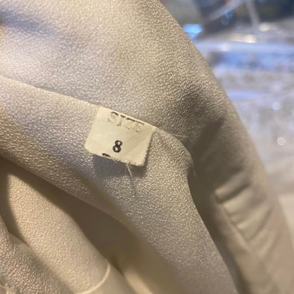 Wedding dress and jacket - Picture 6 of 8